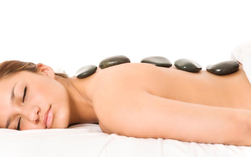 Ηot stones massage στο Ινστιτούτο Αισθητικής ΕΛΙΞΗΡΙΟ