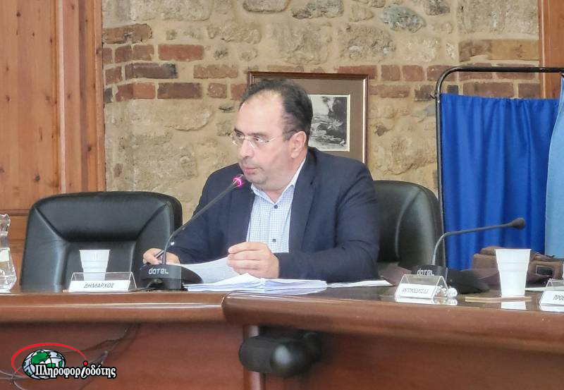 Βοργιαζίδης: “Αν η Περιφέρεια θέλει ώριμες μελέτες μας, ας χρηματοδοτήσει την κατασκευή του κλειστού γυμναστηρίου”
