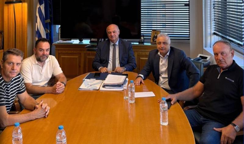 Στον ΥπΑΑΤ ο Λάζαρος Τσαβδαρίδης για αιτήματα των Ελλήνων βοοτρόφων