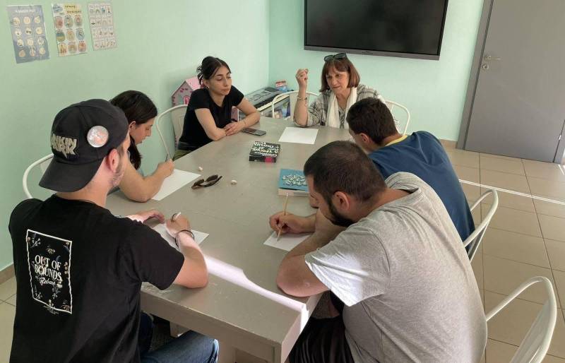 Ένα ταξίδι στον κόσμο των συγγραφέων για τη δημοσιογραφική ομάδα «Έκφραση» της Μ.Α.μ.Α. Βέροιας