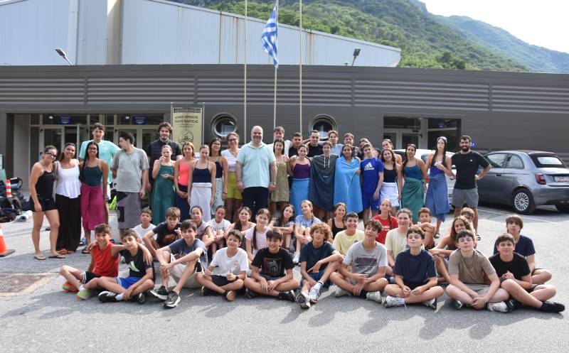 Η ομάδα κολύμβησης της Μακάμπι Τελ Αβίβ επέλεξε τη Νάουσα για την προετοιμασία της