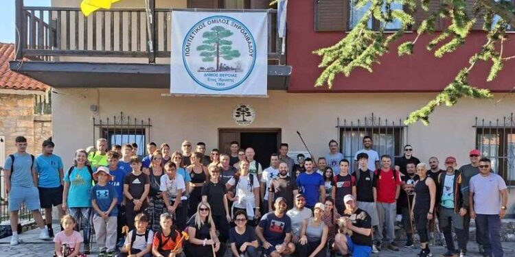 Καλωσορίζοντας τις Περσίδες από το Ξηροβούνι Ξηρολιβάδου