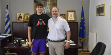 Στον Δήμαρχο Νάουσας ο Βασίλης Πουρλίδας πριν από το μεγάλο βήμα στις ΗΠΑ