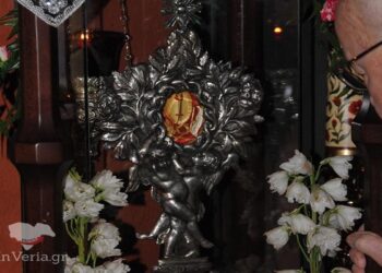 Αναχωρεί την Κυριακή η Τίμια Άκανθα από τη Μονή Καλλίπετρας Βέροιας