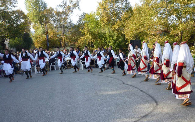 Πολιτιστικό αντάμωμα στα Λευκάδια τον Ιούλιο