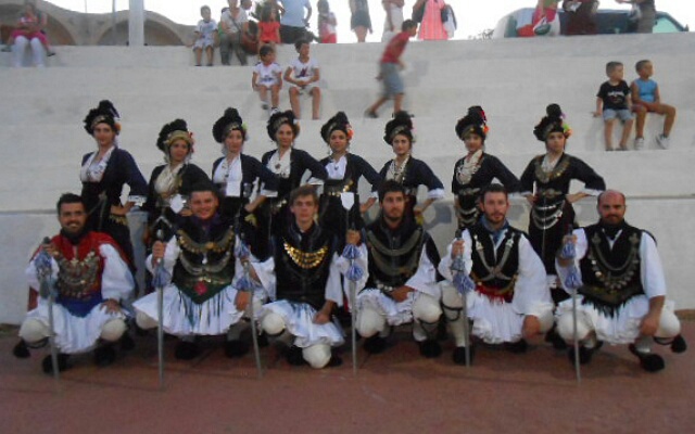 Τον καλύτερο του εαυτό έδωσε στην Σαντορίνη το χορευτικό του Συλλόγου Ντόπιων Μακροχωρίου