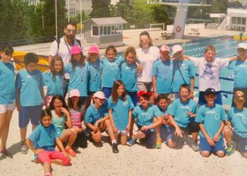 Με πολλά ατομικά ρεκόρ και 18 μετάλλια στην Θεσσαλονίκη η Κολυμβητική Ακαδημία Νάουσας