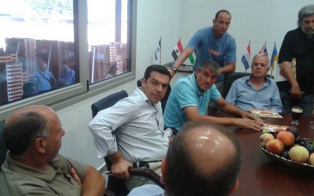 Τσίπρας για το ροδάκινο: Χρειάζεται μακροπρόθεσμος σχεδιασμός