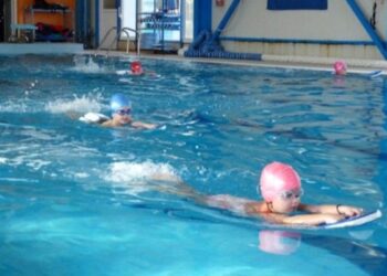 Nireas swimm
