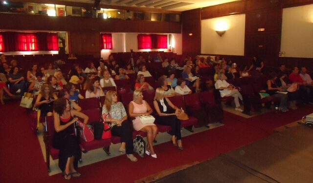 ekadei Audience