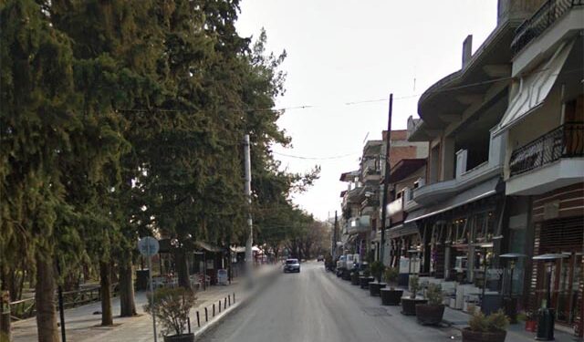 naousa paralia