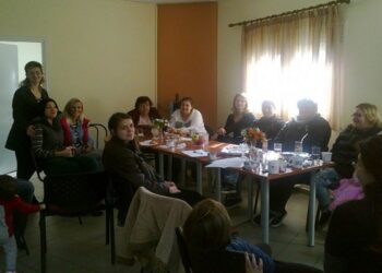 sxoli goneon semin