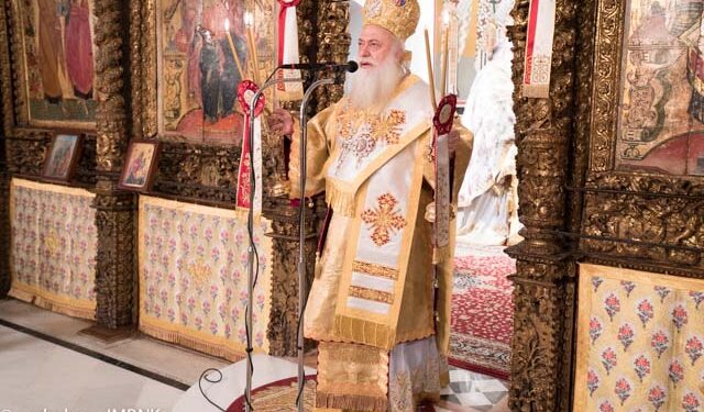 Πότε θα ακούσει τα κάλαντα των Χριστουγέννων ο Μητροπολίτης