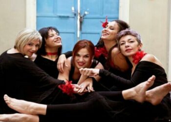 STRINGLE BELLS στην αγορά της Βέροιας το Σάββατο το μεσημέρι