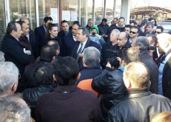 Συνάντηση του Πάνου Καμμένου με εργαζομένους της ΕΒΖ στο Πλατύ