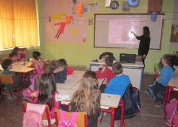 Επίσκεψη οδοντιάτρου στη Β΄τάξη του 4ου Δημοτικού Σχολείου Αλεξάνδρειας