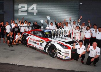 Nissan wins 2015 Bathurst 12 Hour 02