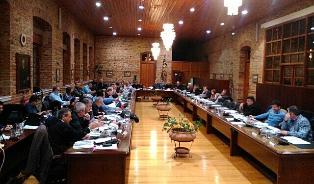 Οι ιστορικές γειτονιές της Βέροιας και προβλήματα αγροτικής οδοποιίας στο Δημοτικό Συμβούλιο Βέροιας