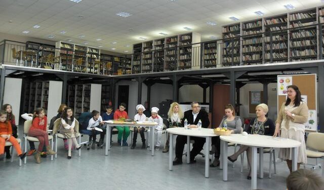 Παρουσιάστηκε το βιβλίο ‘Της πόλης το παιδί’ στη Νάουσα