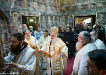 Η πρώτη Ανάσταση στην εκκλησία του Χριστού στην Βέροια