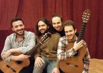 ‘Τέσσερεις κιθάρες συνομιλούν’ στο Δημοτικό Ωδείο Νάουσας