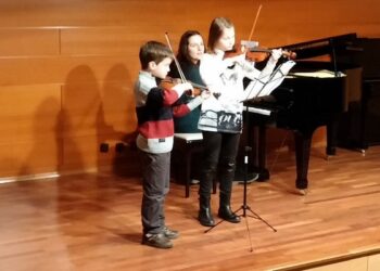 mikroi mozart