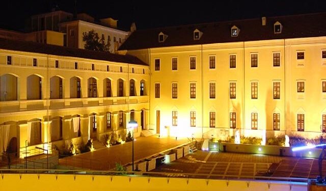 Θεατρική παράσταση στη Μονή Λαζαριστών θα παρακολουθήσουν τα μέλη του ΚΑΠΗ του Δήμου Αλεξάνδρειας – Δηλώστε συμμετοχή