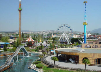 Εκδρομή στο Magic Park με το ΛΕΞΙΣ