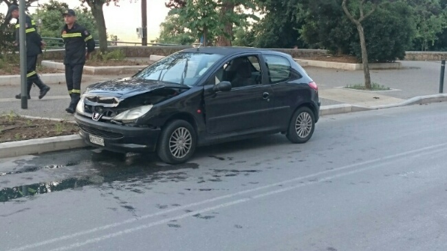 Σύγκρουση αυτοκινήτου με υγραέριο προκάλεσε αναστάτωση στην Βέροια