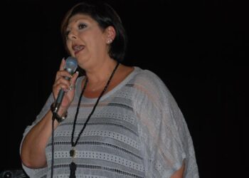 Μάγεψε το βιβλιόφιλο κοινό η Λένα Μαντά στη Βέροια
