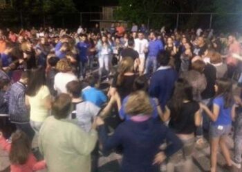 Επιτυχημένο το «Παρακάθ» της Νεολαίας του Πολιτιστικού Συλλόγου Λευκαδίων “Τα Ανθέμια”