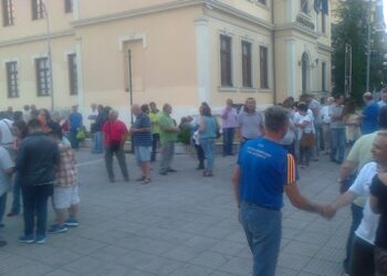 siriza plateia