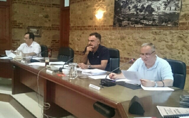 Με Λαζαρίδη πρόεδρο συνέδριασε το Δημοτικό Συμβούλιο Βέροιας – Δείτε γιατί
