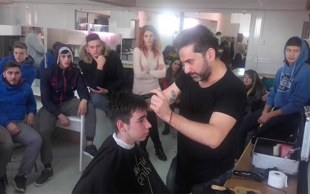 Επίδειξη ανδρικών κουρεμάτων στο 1ο ΕΠΑ.Λ Βέροιας