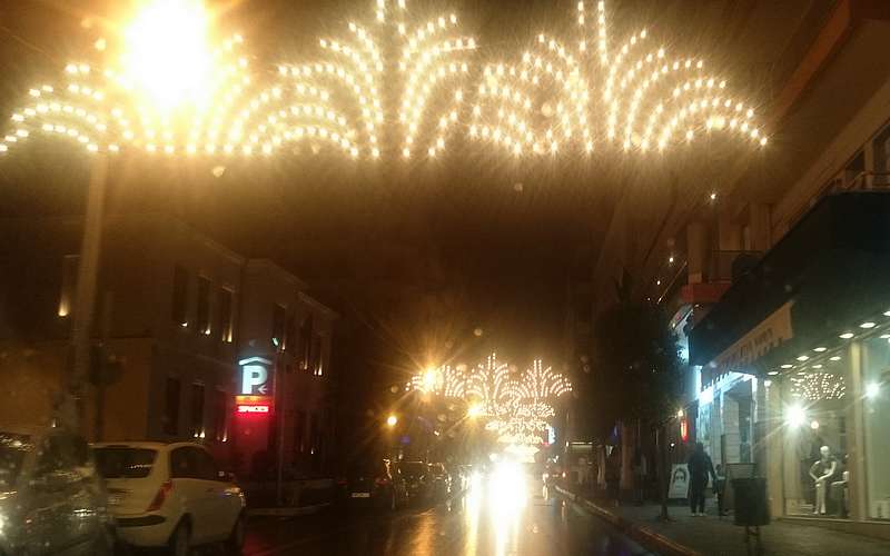 Φωταγώγησε την πόλη ο δήμαρχος Βέροιας