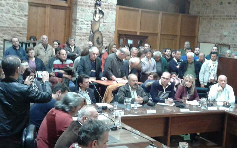 Βέροια: Αντιδράσεις και εκφράσεις υποστήριξης για τους μετανάστες που έρχονται