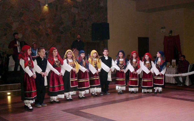 Επιτυχημένος ο αποκριάτικος χορός της Θρακικής Εστίας Βέροιας