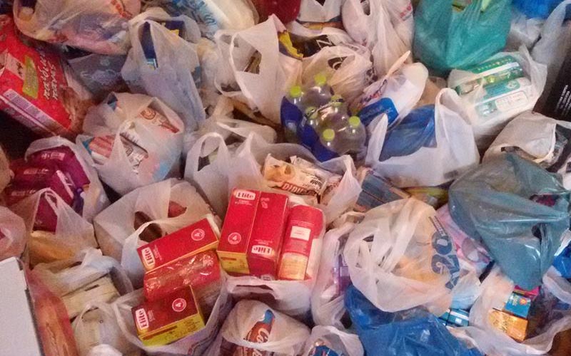 Υποστήριξη των προσφύγων που φιλοξενούνται στη Βέροια από το 1ο Δημοτικό Μακροχωρίου