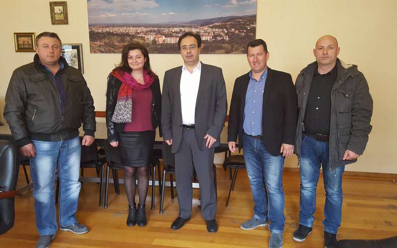 Οι Συνοριακοί συζήτησαν με τον δήμαρχο Βέροιας για κέντρο φιλοξενίας προσφύγων στην Αγία Βαρβάρα