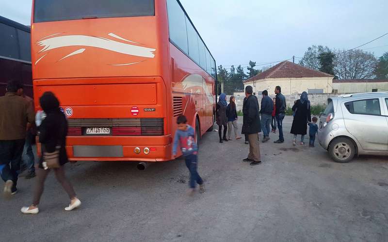 Αντιδράσεις γονέων κατά της λειτουργίας δομών εκπαίδευσης προσφύγων σε σχολεία της Αλεξάνδρειας