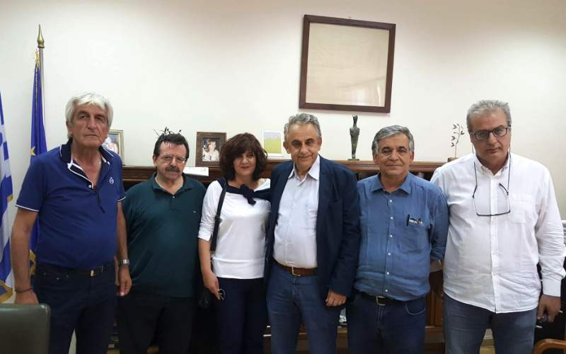 Σύσκεψη για την πάταξη της “μαύρης” διακίνησης αγροτικών προϊόντων