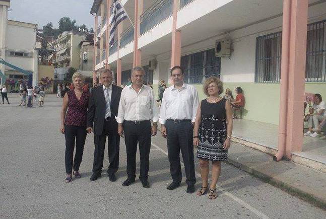 Πρώτο κουδούνι στην δική τους στέγη