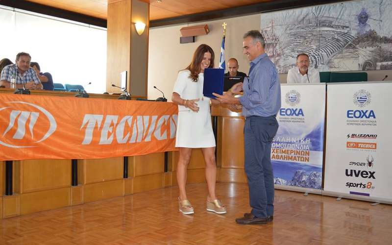 Δυο πρωτιές του ΕΟΣ Νάουσας στην Λάρισα