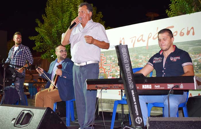 Μεγάλο παραδοσιακό γλέντι στα Παλατίτσια (φωτογραφίες, βίντεο)