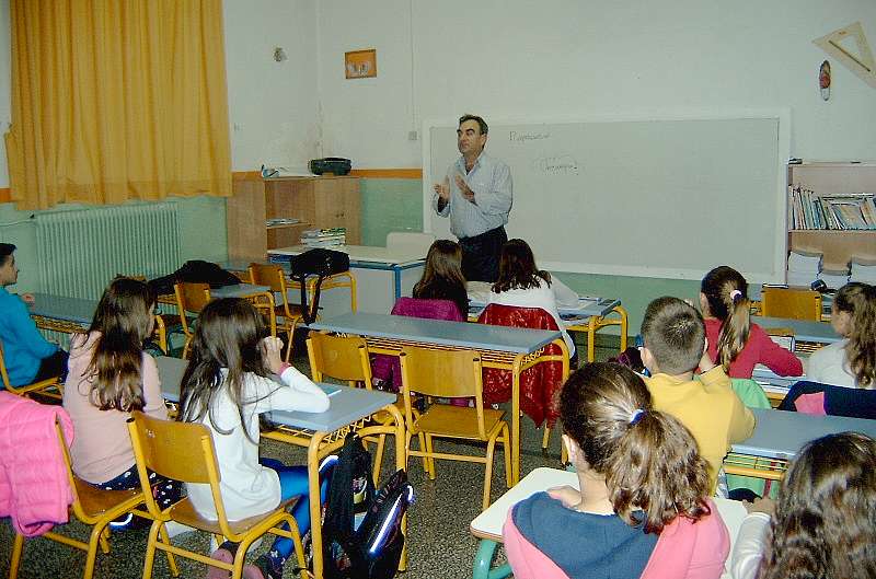 Ενημέρωση σχετικά με το ελληνικό εκπαιδευτικό σύστημα στο 5ο ΔΣ Νάουσας