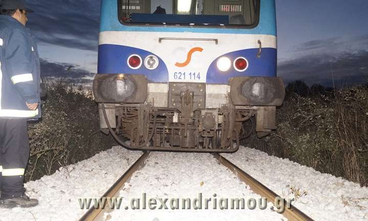 Συγκλονίζει η ιστορία της 18χρονης που έπεσε στις γραμμές του τρένου για να «συναντήσει» το αγόρι της