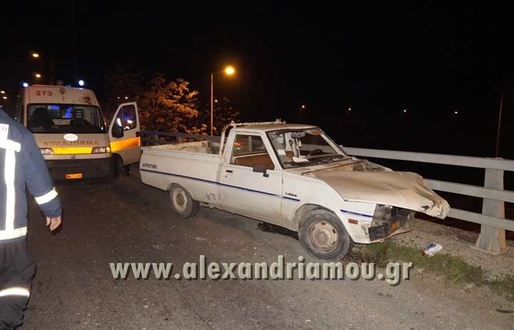 Τροχαίο ατύχημα στην αερογέφυρα Νησελίου με τραυματία