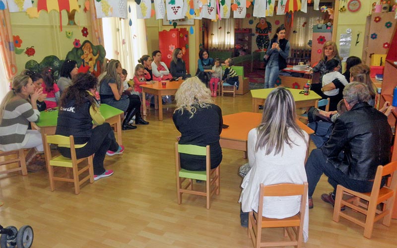 Ενημέρωση γονέων παιδικού σταθμού Αγγελοχωρίου από την Παιδίατρο Μαρία Αραμπατζή