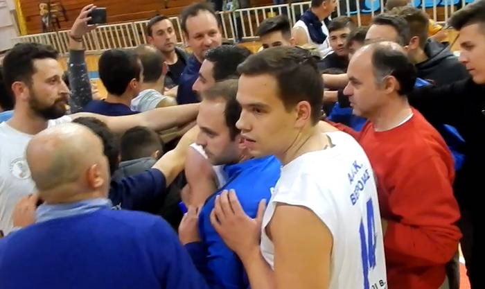 Δυο παρατάσεις χρειάστηκε ο ΑΟΚ με Πανεδεσσαϊκό
