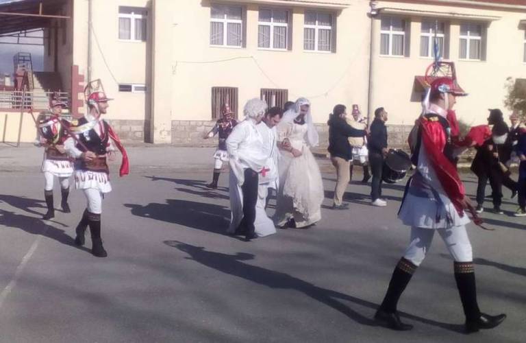 Αναβίωσε το έθιμο “Μωμόγεροι” στο Ζερβοχώρι